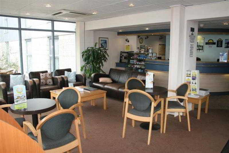 Days Inn By Wyndham London Stansted Airport Birchanger Екстериор снимка